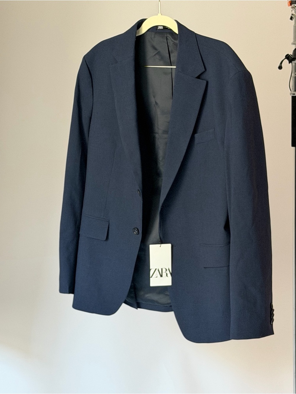 Zara Men's Dark Blue Single-Breasted Blazer